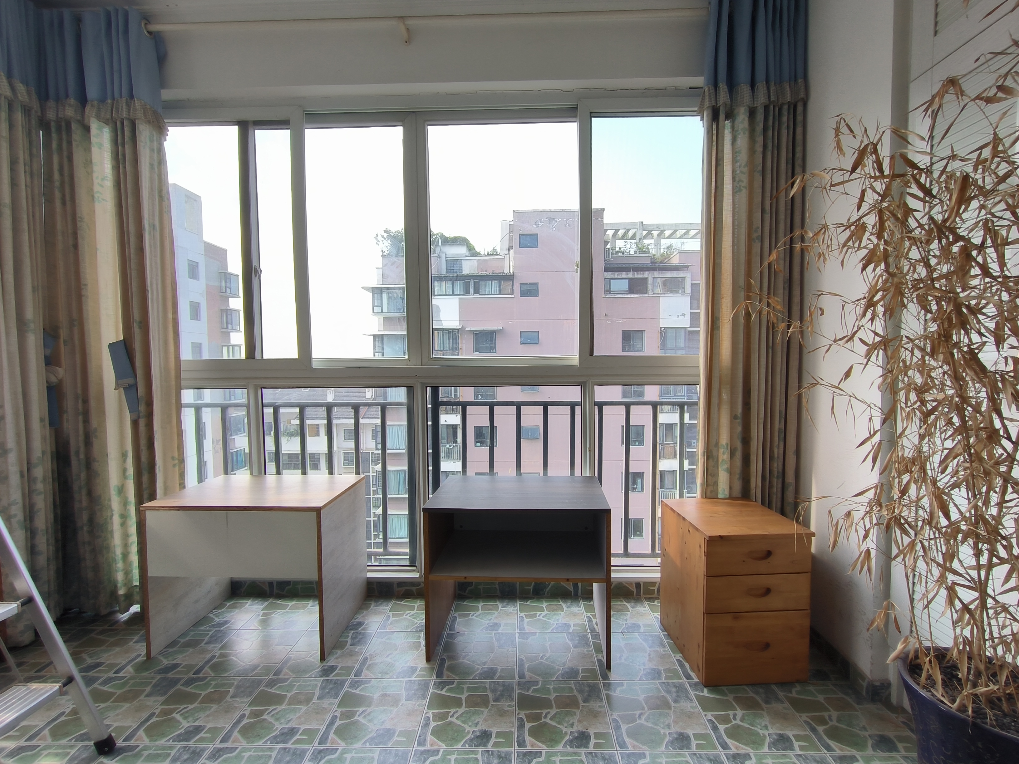 绵阳九洲家园，3室2厅2卫，138㎡，普装，租金2000元/月 绵阳租房