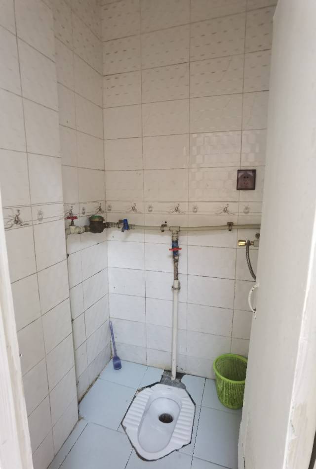 绵阳御营三队，1室1厅1卫，40㎡，租金500元/月 绵阳租房