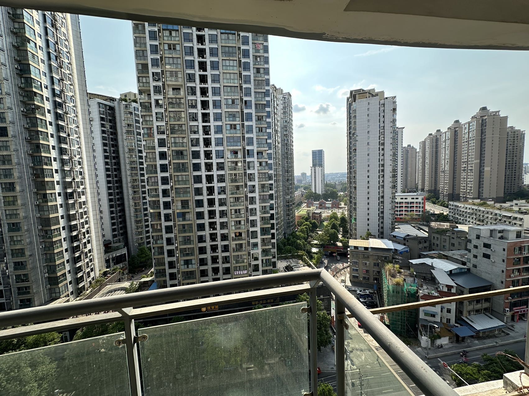 绵阳市中心｜超高出租率｜两室带大阳台 绵阳租房