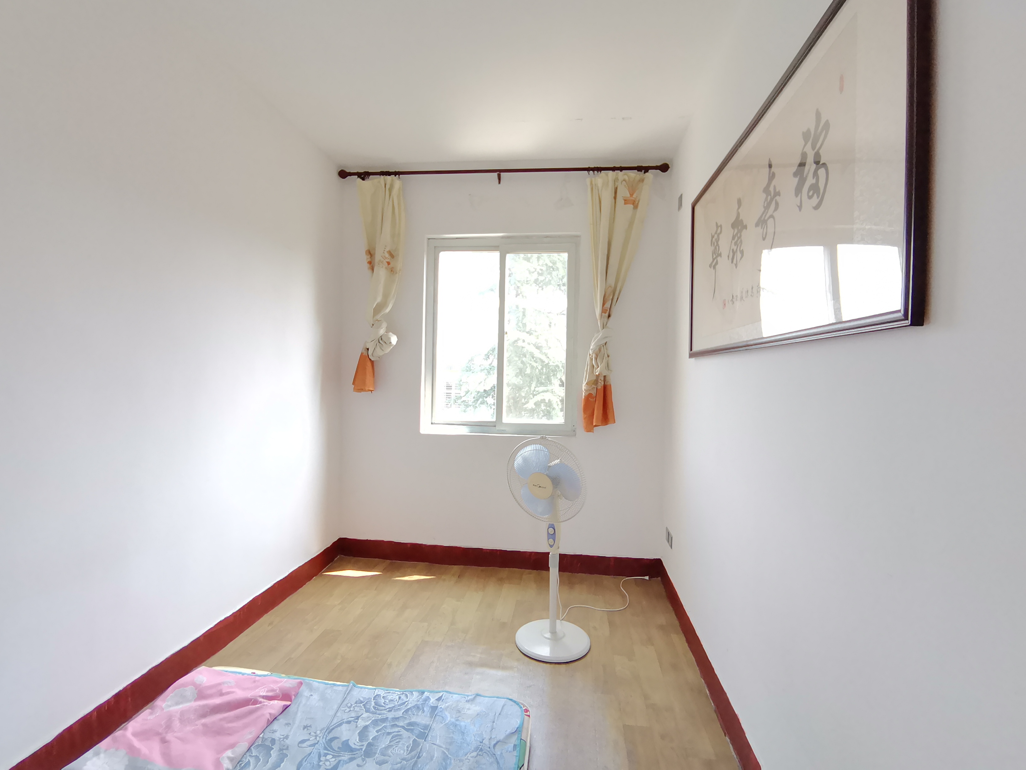 绵阳756家属区，3室2厅1卫，70㎡，简装，租金800元/月 绵阳租房