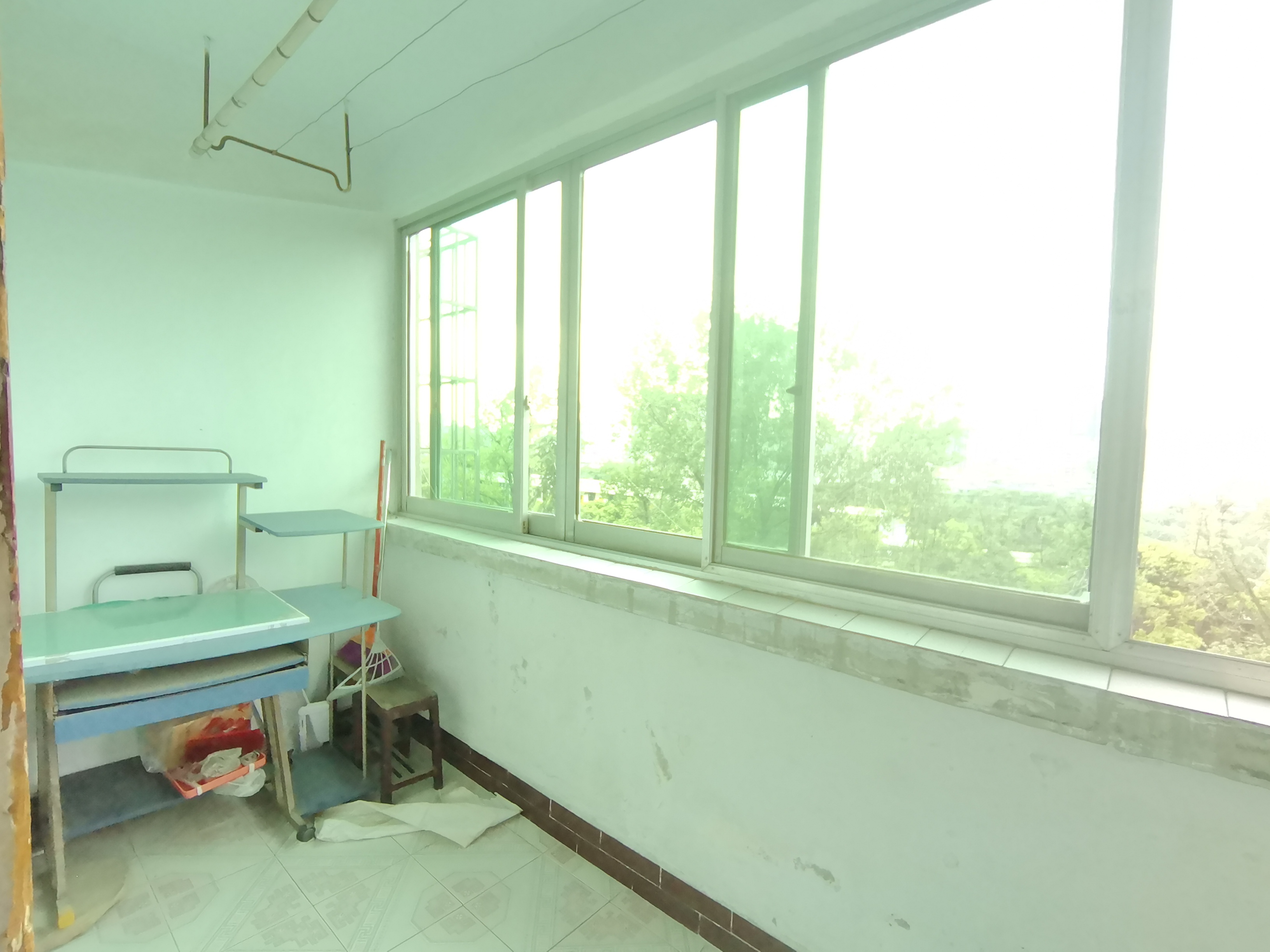 绵阳756家属区，2室1厅1卫，65.00㎡，普装，租金900.00元/月 绵阳租房