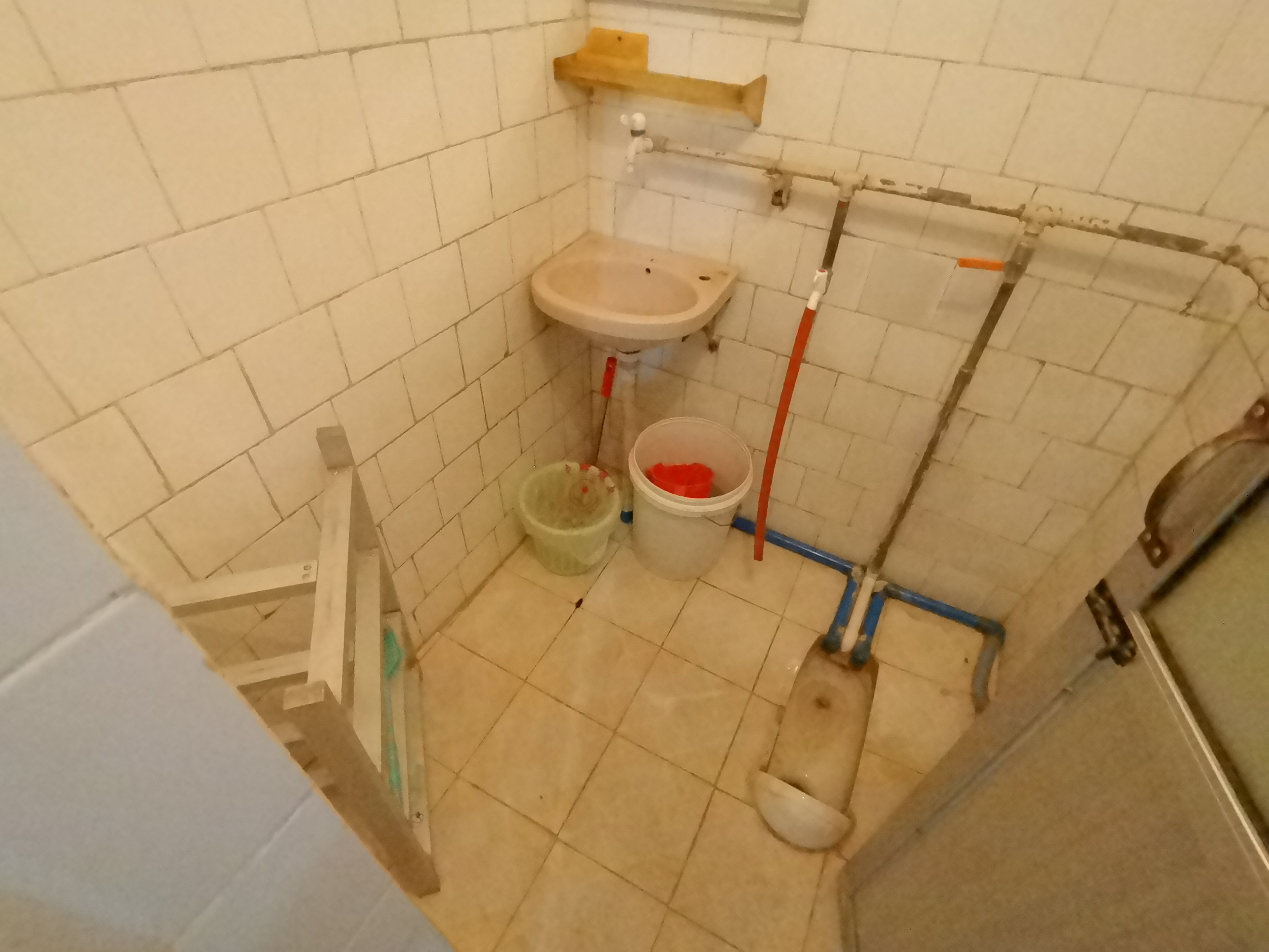 绵阳756家属区，2室1厅1卫，54㎡，普装，租金900元/月 绵阳二手房