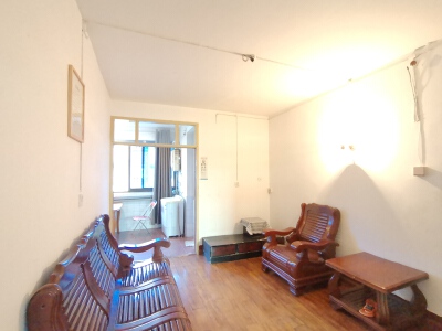 756家属区，2室1厅1卫，60㎡，普装，租金1000元/月