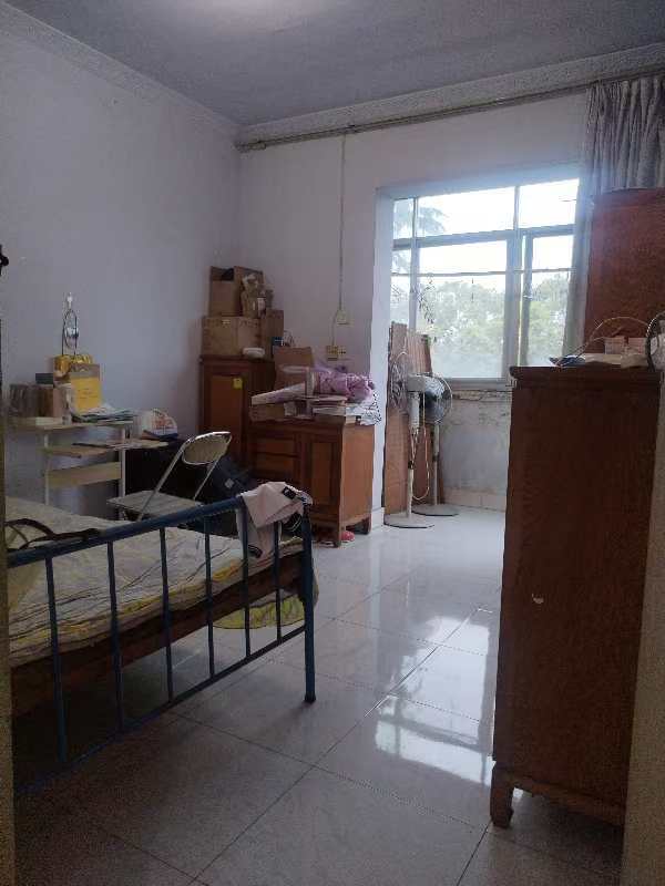 绵阳756家属区，2室1厅1卫，54㎡，售价30万 绵阳二手房