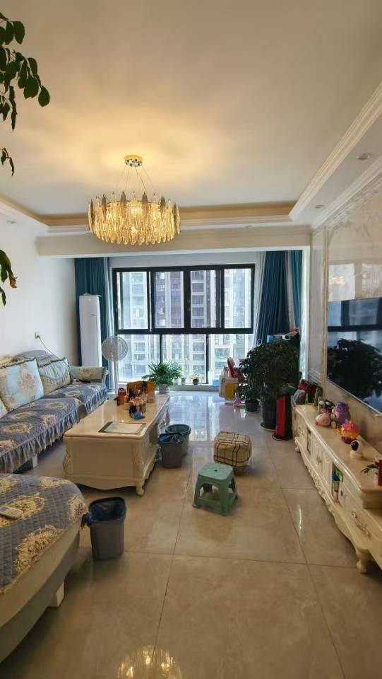 绵阳安州区 宏辰桃花源 精装大四室 拎包入住 自住装修 看房预约 绵阳二手房