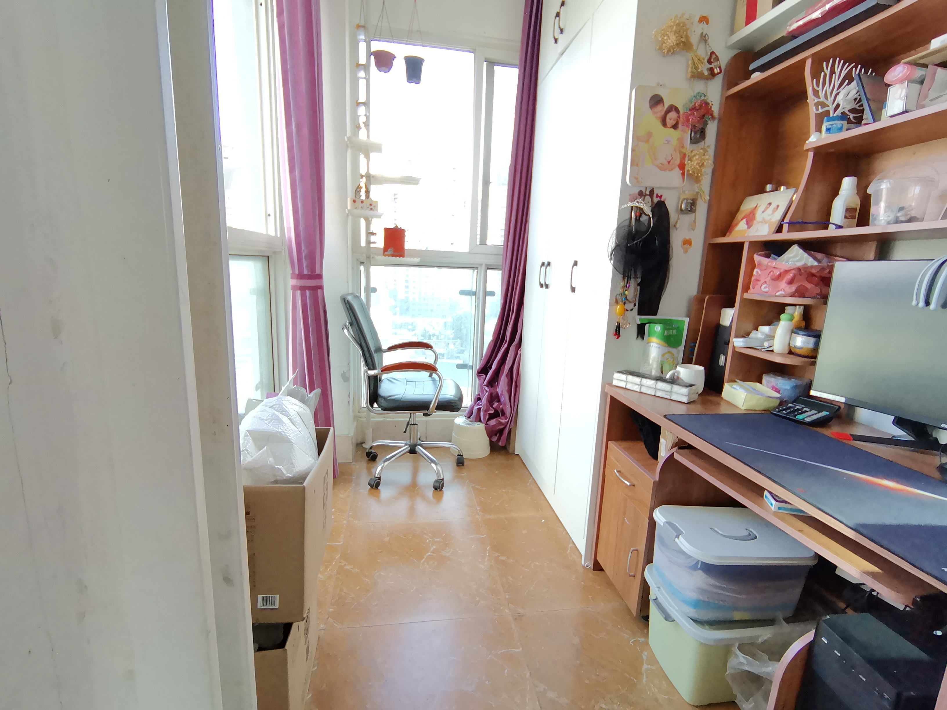 绵阳富临晶蓝湖，3室2厅1卫，93.5㎡，普装，售价80.00万 绵阳二手房