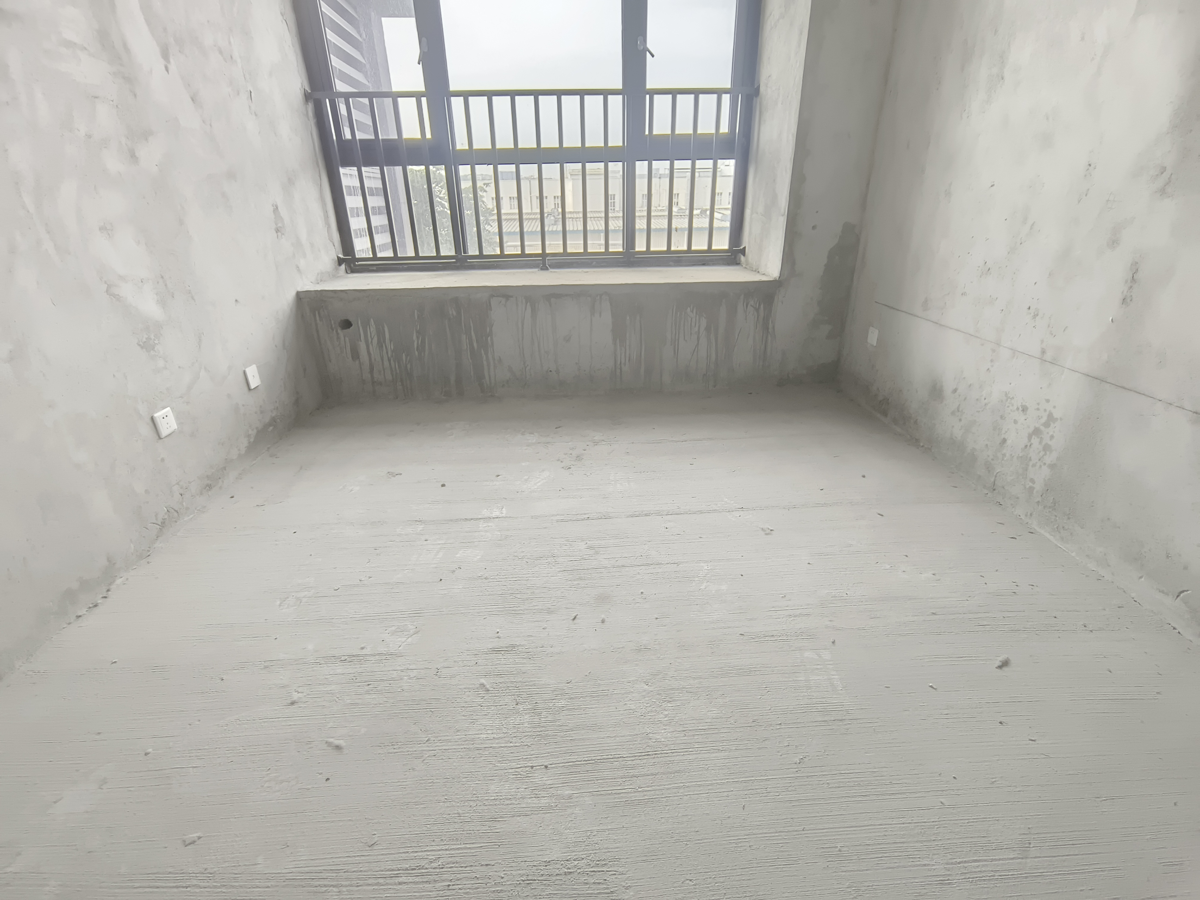 绵阳长虹橡树郡，3室2厅1卫，84㎡，售价63万 绵阳二手房