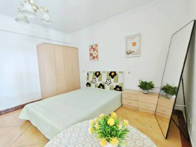 冠城一品，1室1厅1卫，50㎡，租金1200元/月