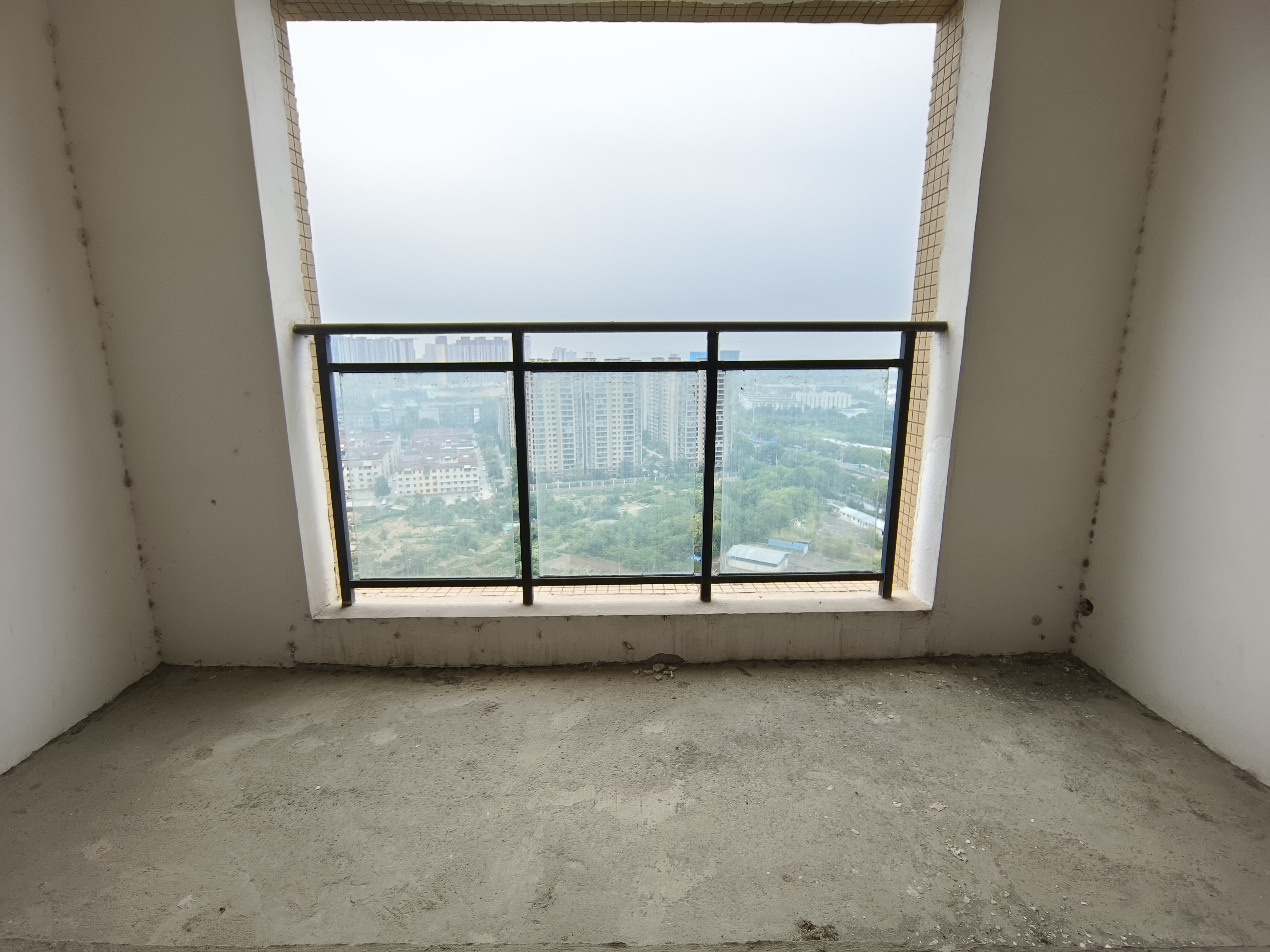 绵阳神州南都二期，2室2厅1卫，81.32㎡，售价68万 绵阳二手房