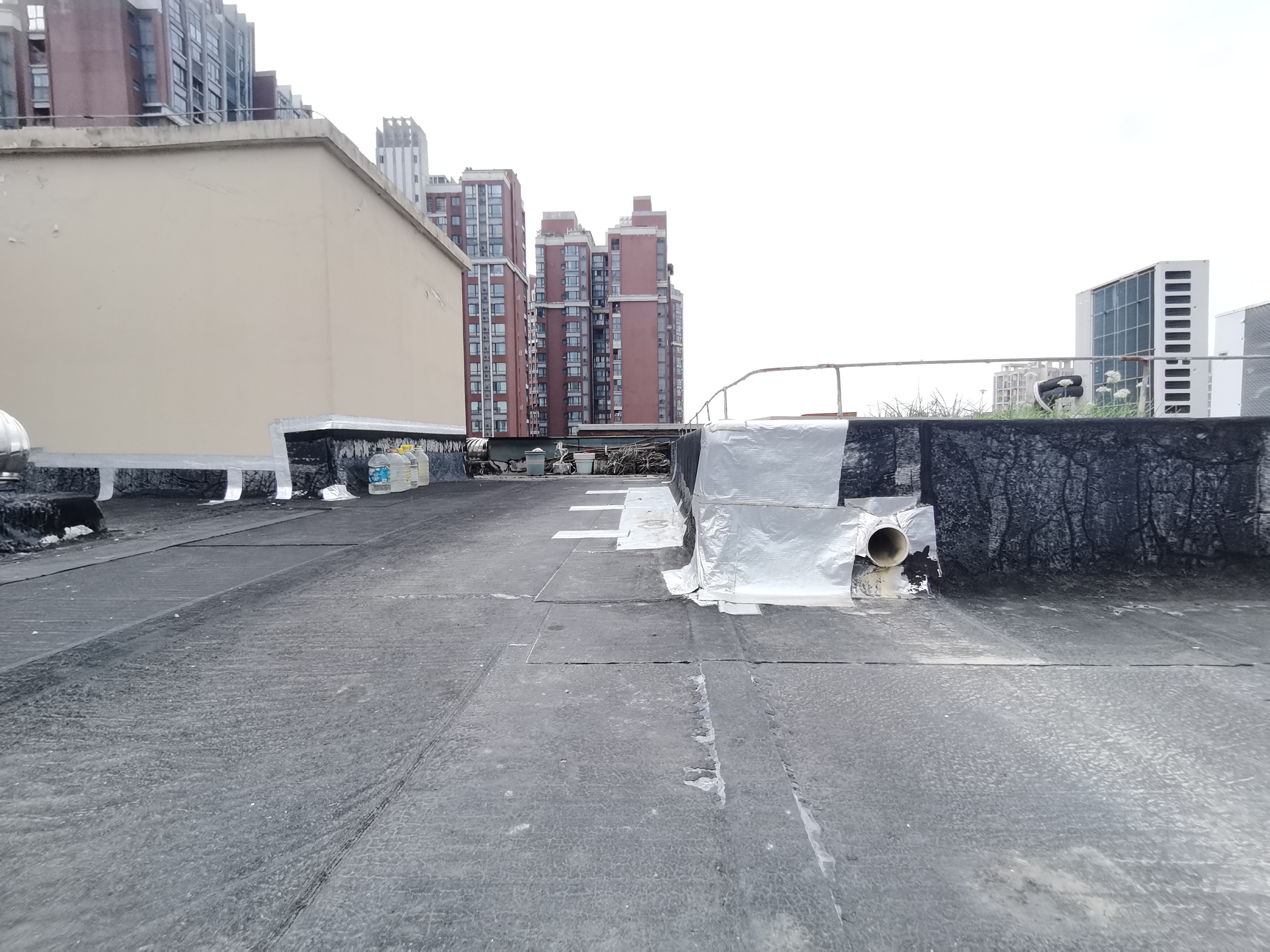 绵阳顶跃带露台花园.精装套四.小区最优质的一套. 绵阳二手房