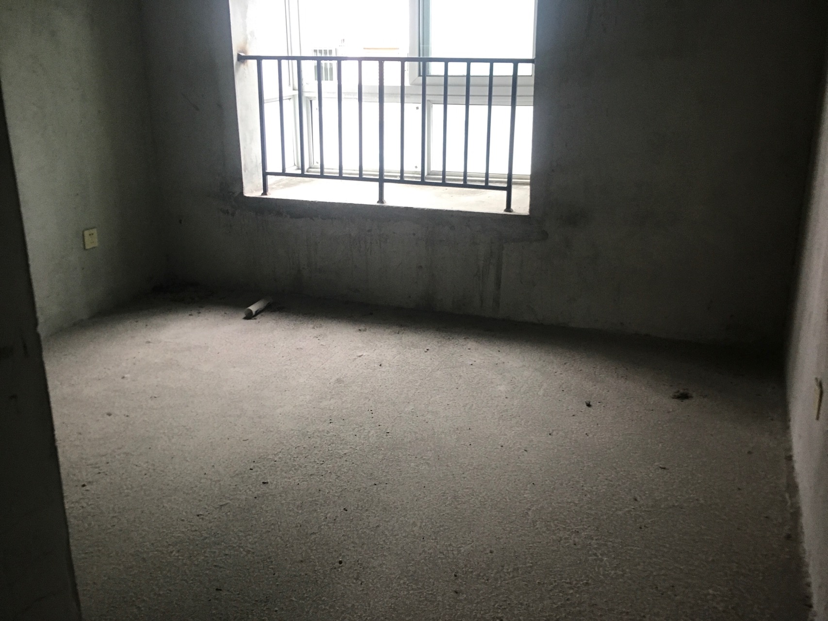 绵阳丰谷上城，3室2厅1卫，95㎡，售价28万 绵阳二手房