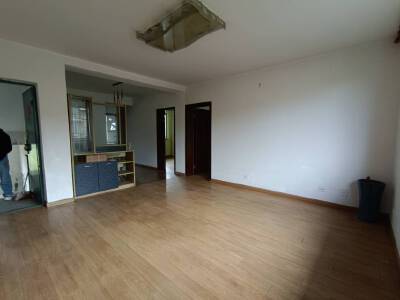 馨安小区，2室2厅1卫，80㎡，售价29.8万