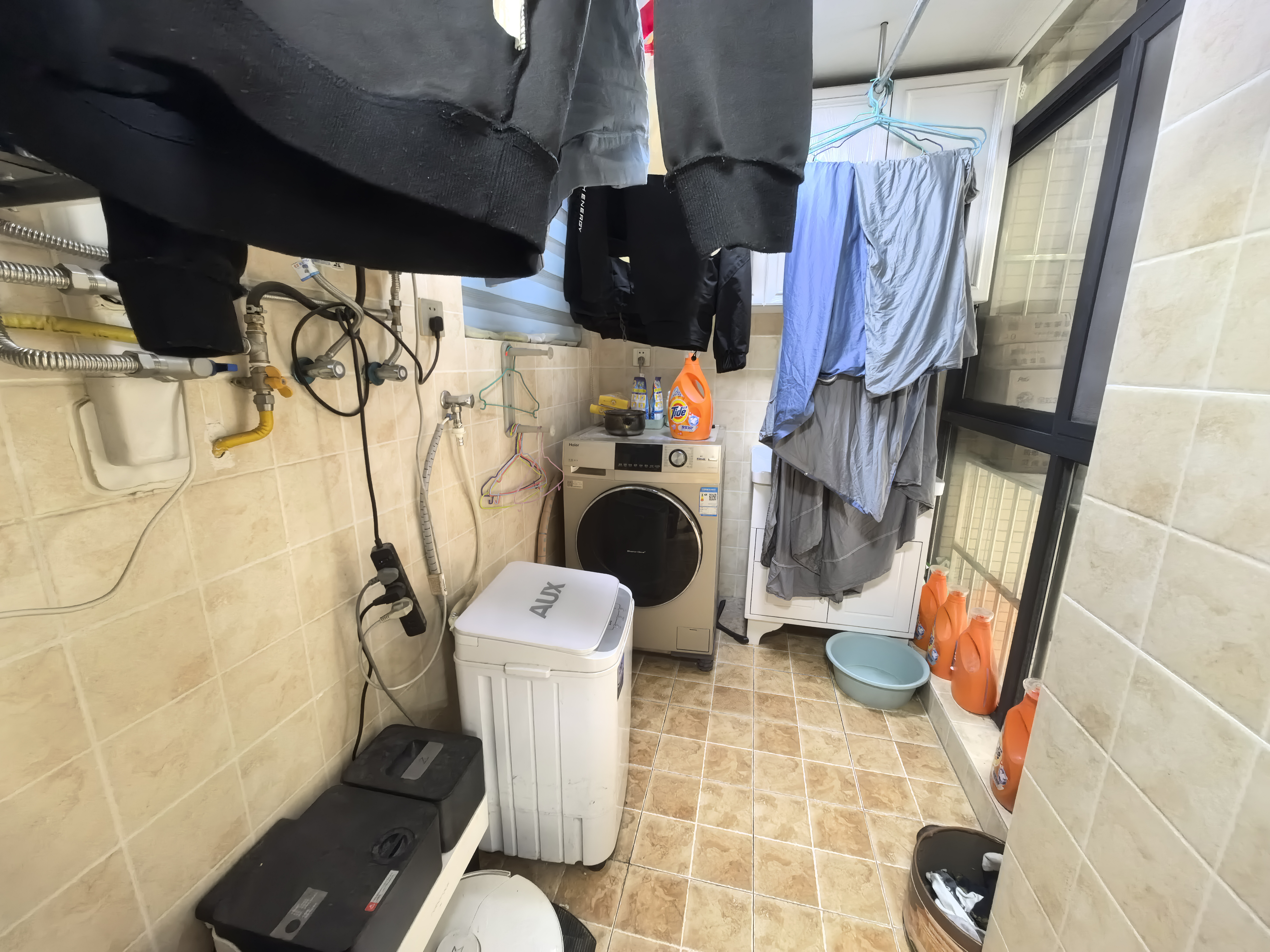 绵阳三江启航学校 朝南中层临中庭水晶 万达旁核心商圈 豪横大套房 绵阳二手房