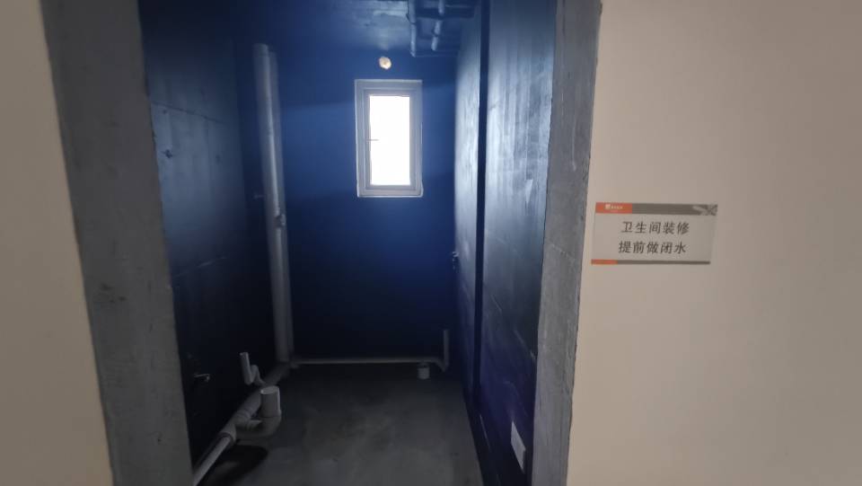 绵阳华润紫云府，3室2厅2卫，118㎡，毛坯，售价105万 绵阳二手房