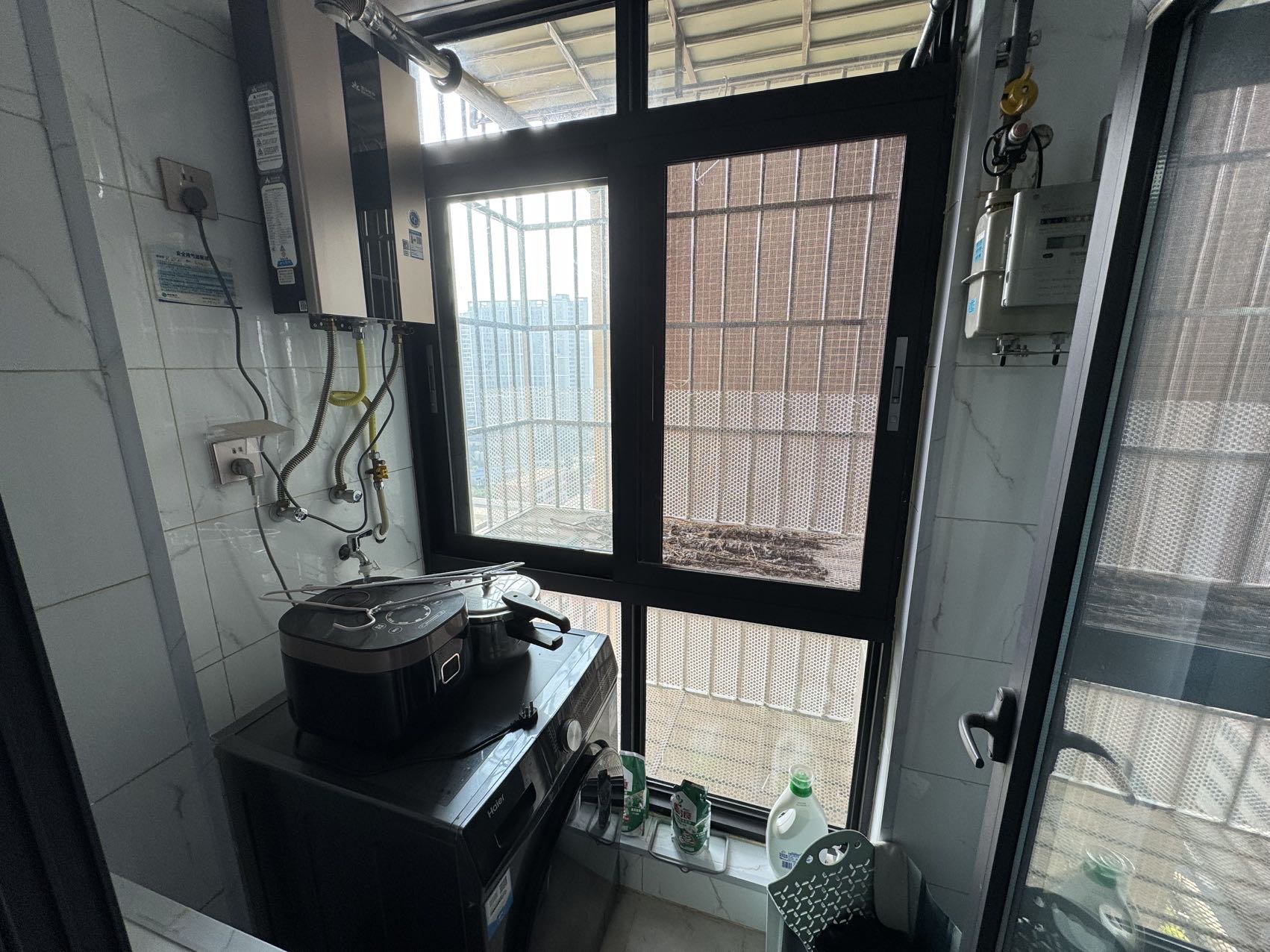 绵阳全屋定制，实木家具，品牌家电，亏20多万，急售 绵阳二手房