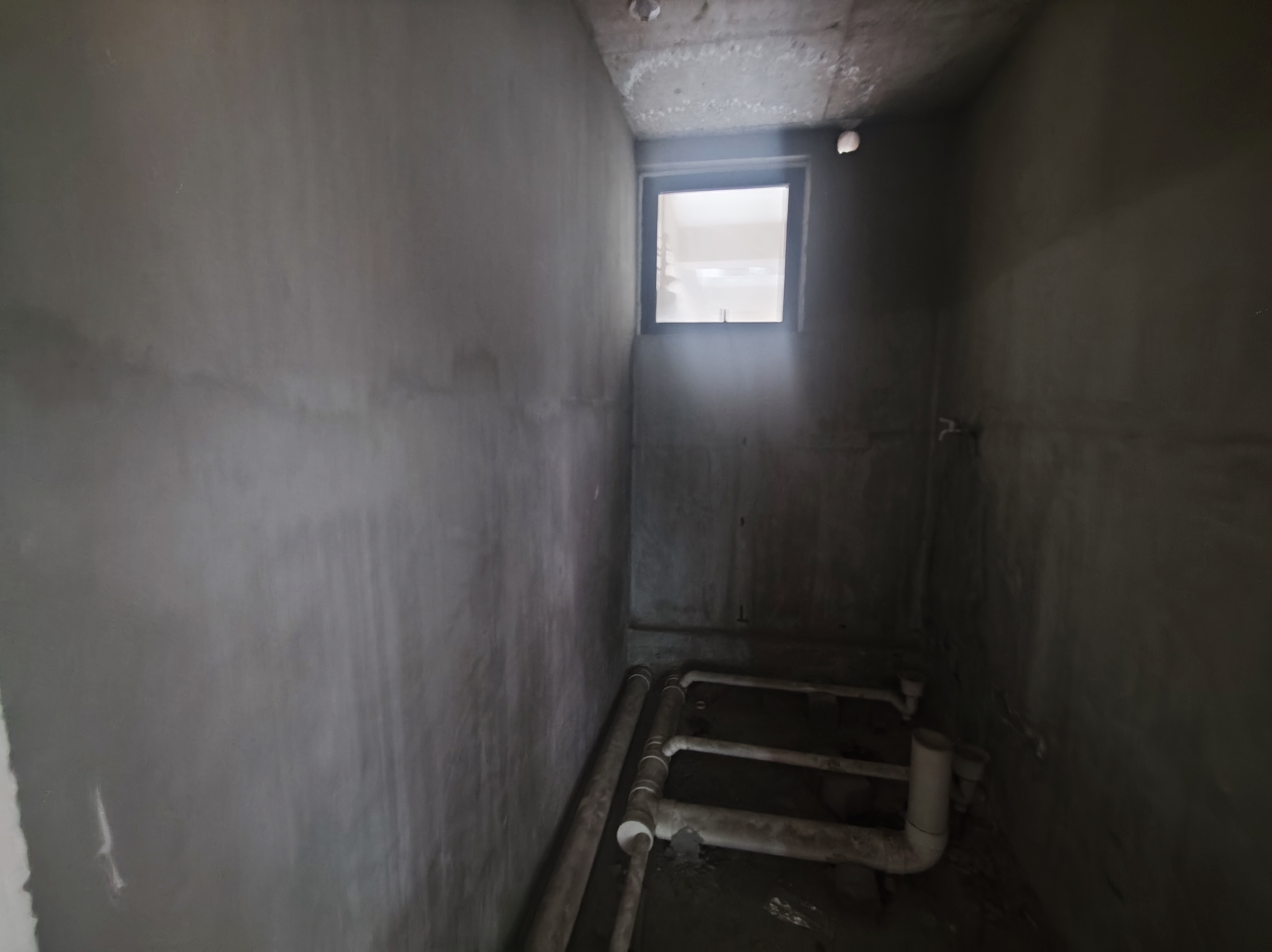 绵阳奥林春天二期，4室2厅2卫，238㎡，毛坯，售价116万 绵阳二手房