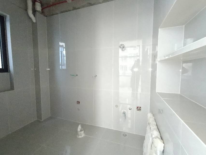 绵阳状元府邸，5室2厅2卫，180.00㎡，售价360.00万 绵阳二手房