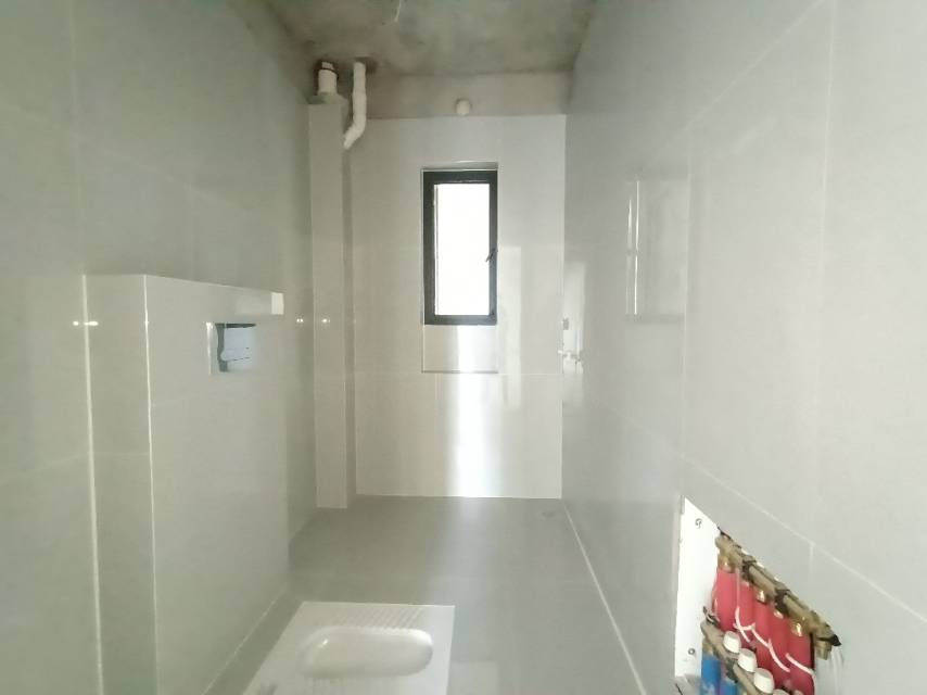绵阳状元府邸，5室2厅2卫，180.00㎡，售价360.00万 绵阳二手房