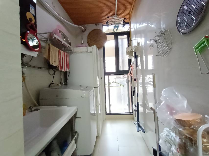 绵阳奥林春天二期，2室2厅1卫，61.00㎡，精装，售价56万 绵阳二手房