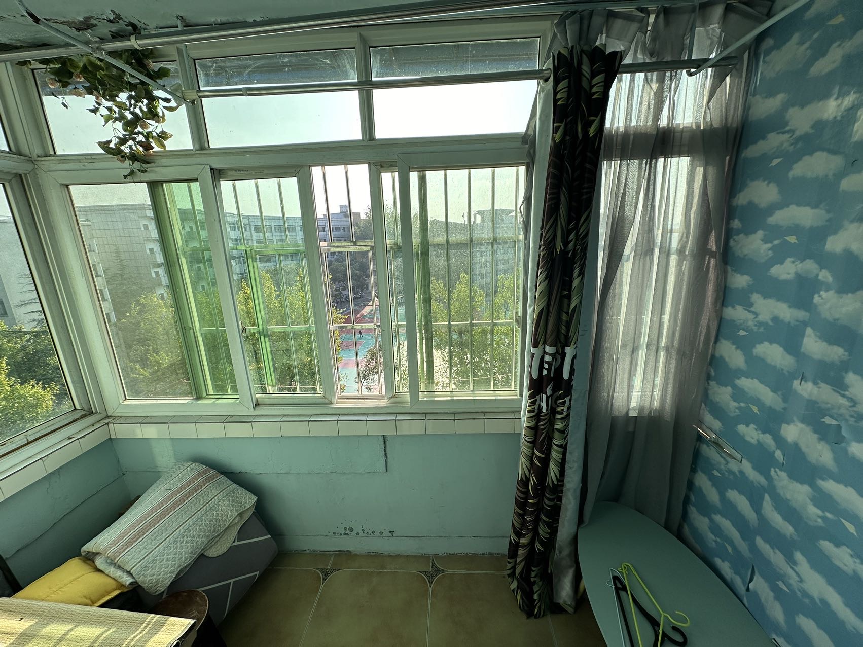 绵阳756家属区，2室1厅1卫，53.00㎡，精装，租金1000元/月 绵阳租房
