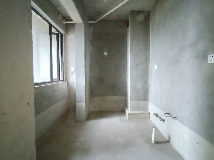 绵阳朗基香醍湾，3室2厅2卫，99.00㎡，毛坯，售价110.00万 绵阳二手房