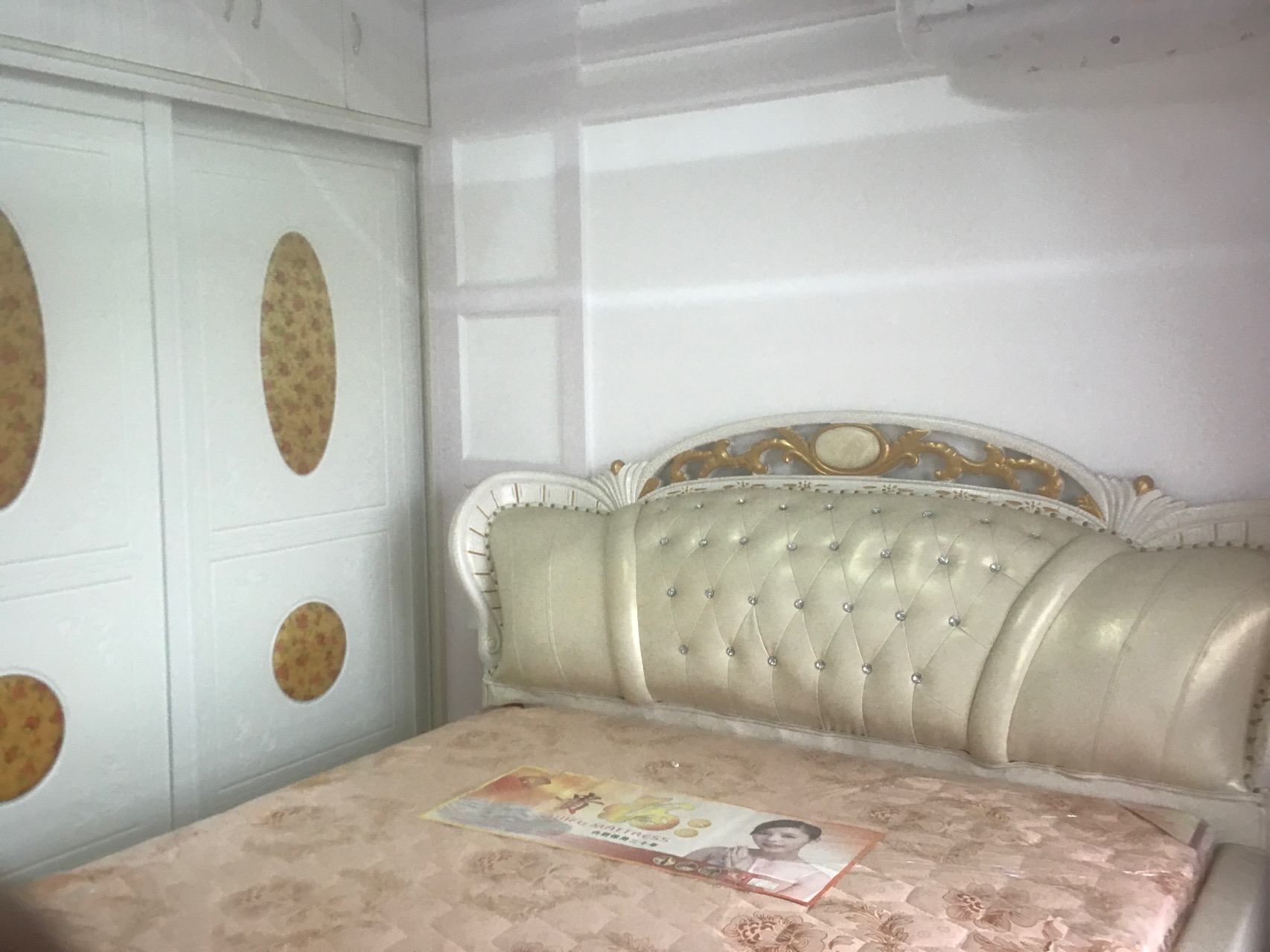 绵阳丰谷上城，4室2厅2卫，140.00㎡，毛坯，售价40万 绵阳二手房