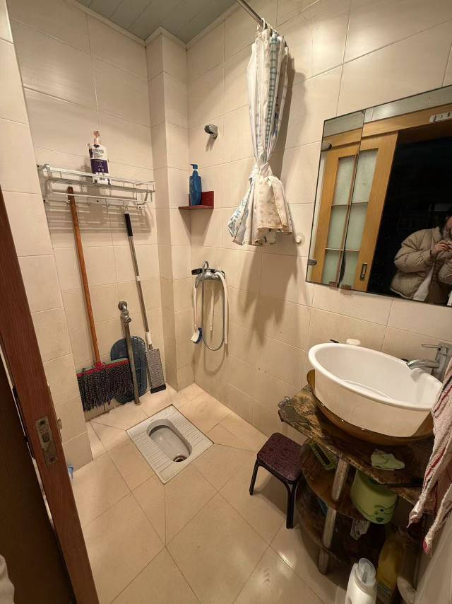 绵阳兴发家园一期二期，1室1厅1卫，45㎡，普装，租金800元/月 绵阳租房