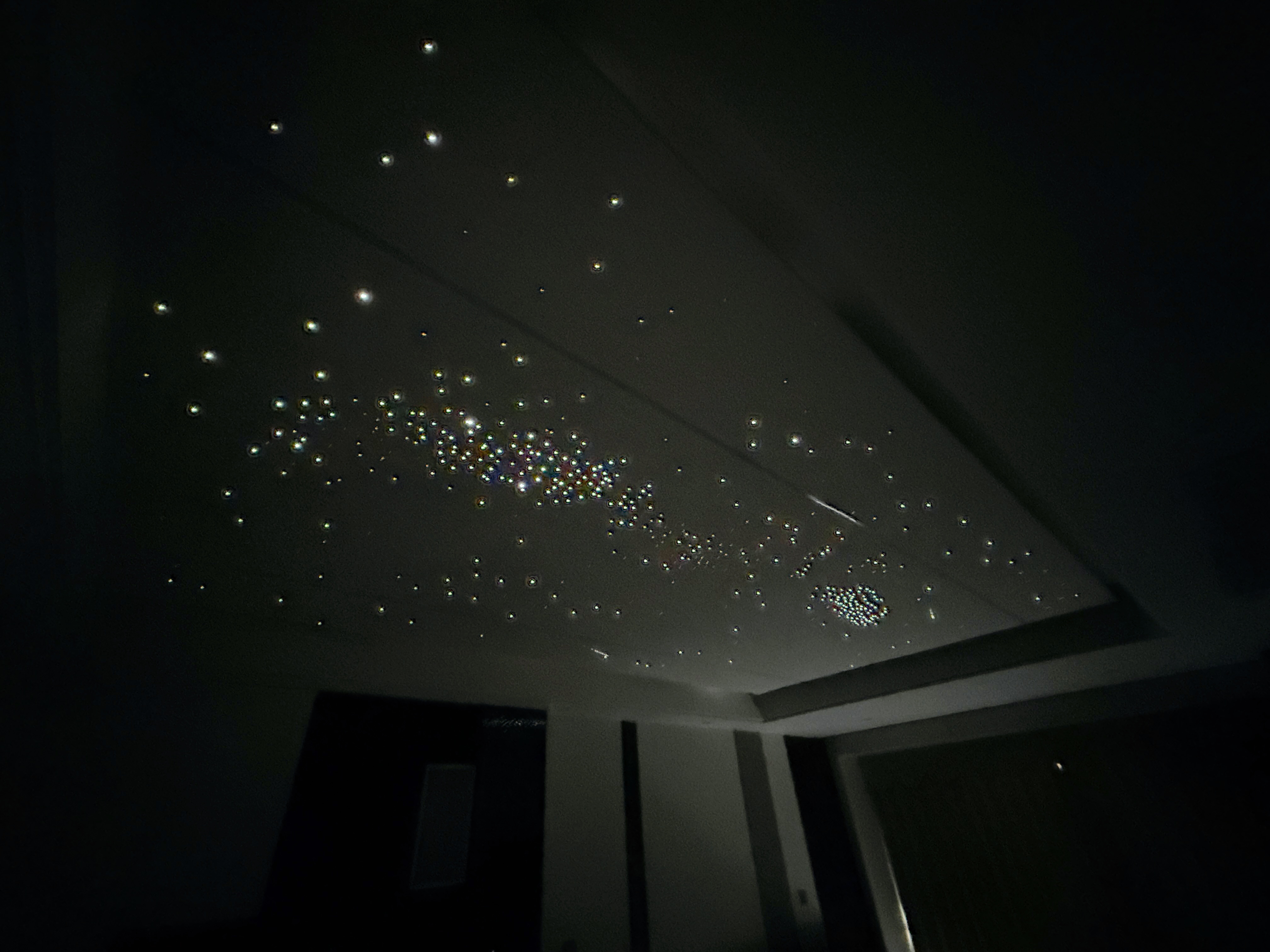 绵阳布鲁斯 火炬实小 阔景中庭视野 轻奢星空顶三房双卫 实景 绵阳二手房