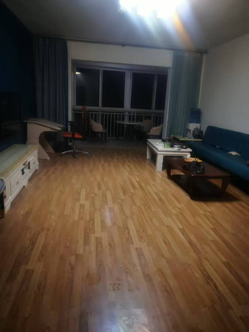 绵阳三汇绿岛，3室2厅2卫，129㎡，普装，租金1500元/月 绵阳租房