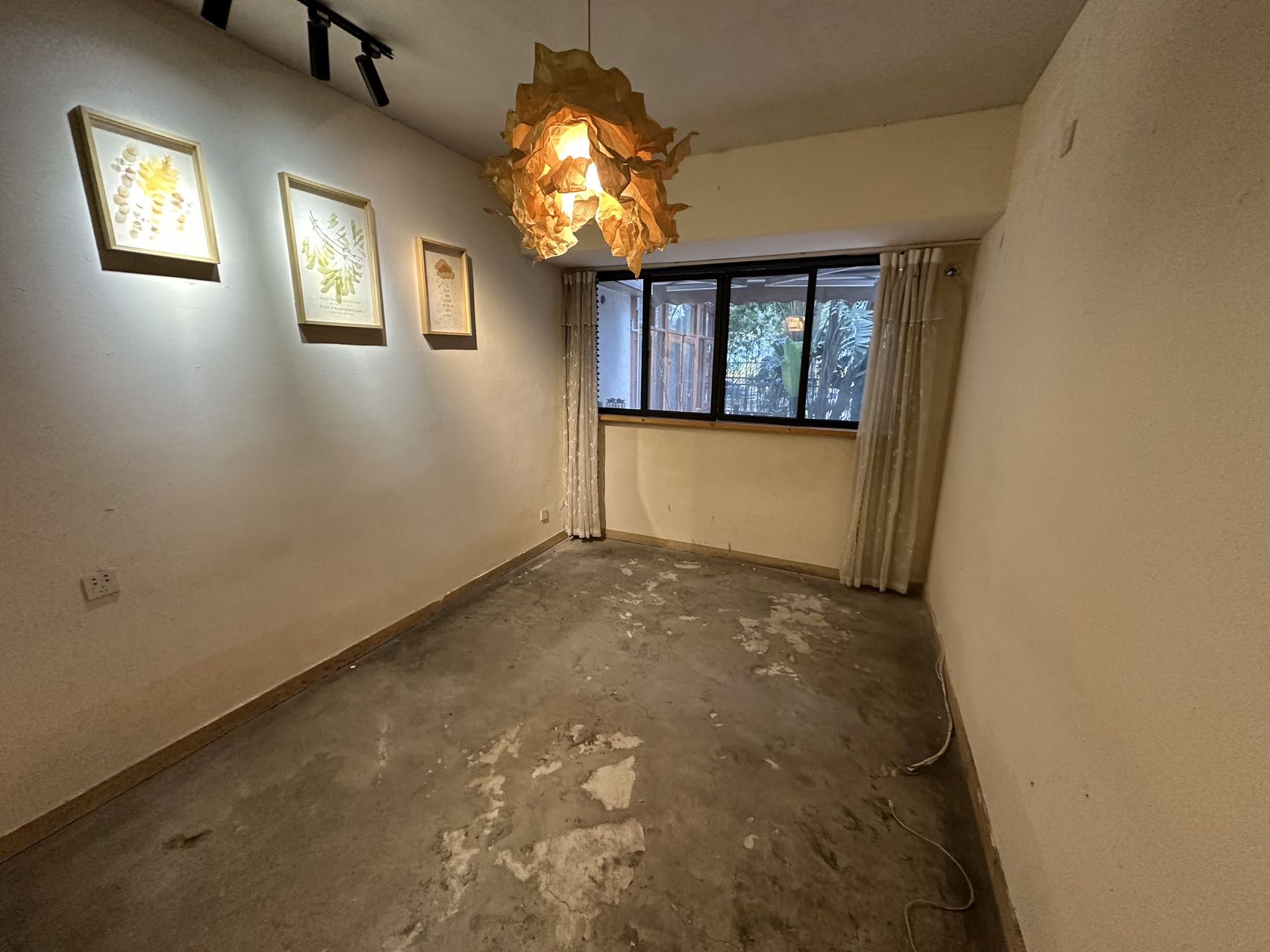 绵阳富临桃花岛，3室2厅2卫，131.00㎡，简装，租金3000元/月 绵阳租房