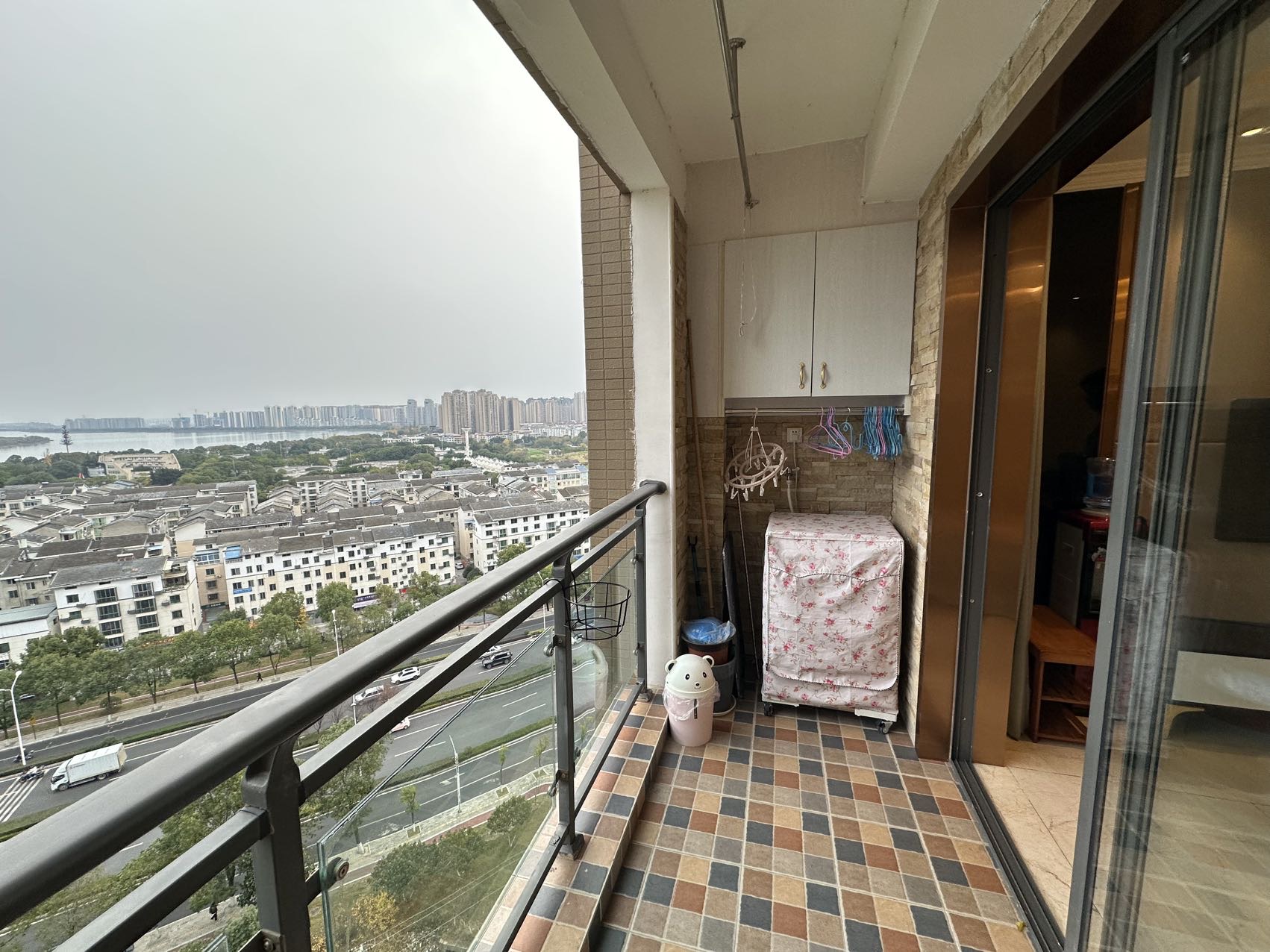 绵阳大阳台精装修入住时间少｜一号桥 绵阳二手房