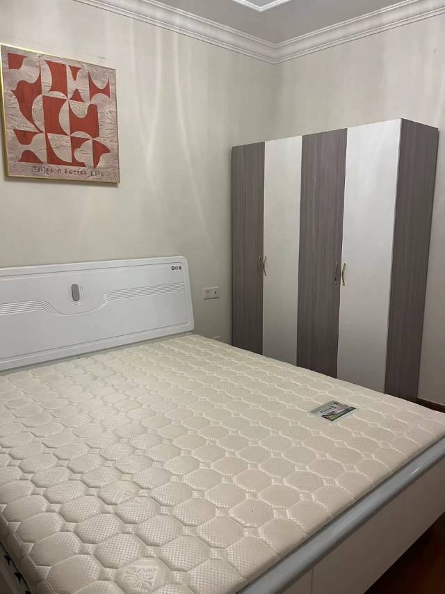 绵阳恒大翡翠龙庭，3室2厅2卫，106㎡，租金2400元/月 绵阳租房
