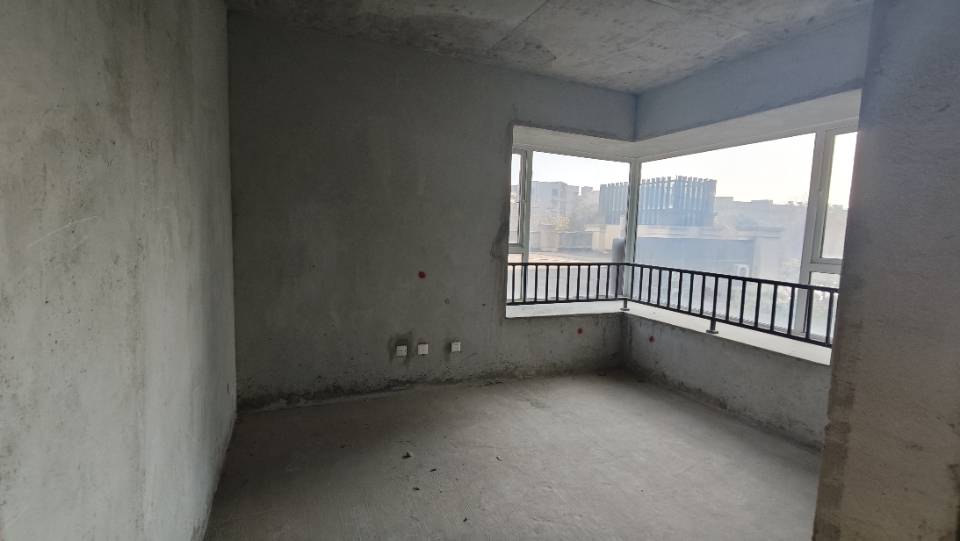 绵阳嘉来缤购天地，3室2厅2卫，104㎡，毛坯，售价138万 绵阳二手房