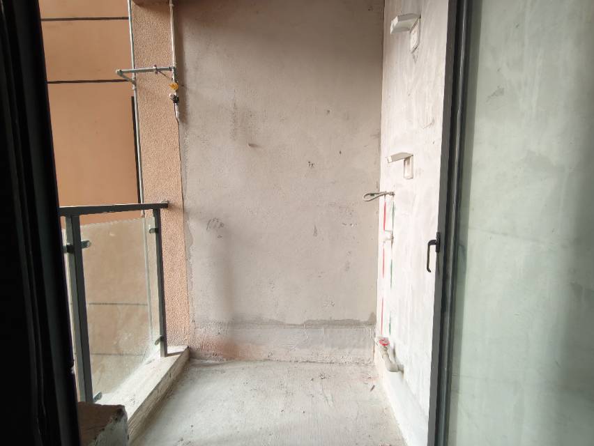 绵阳三汇玫瑰花城，3室2厅2卫，90.65㎡，毛坯，售价90万 绵阳二手房