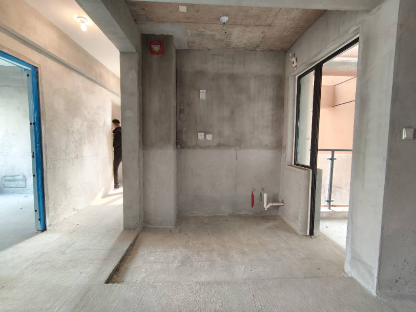 绵阳三汇玫瑰花城，3室2厅2卫，90.65㎡，毛坯，售价90万 绵阳二手房