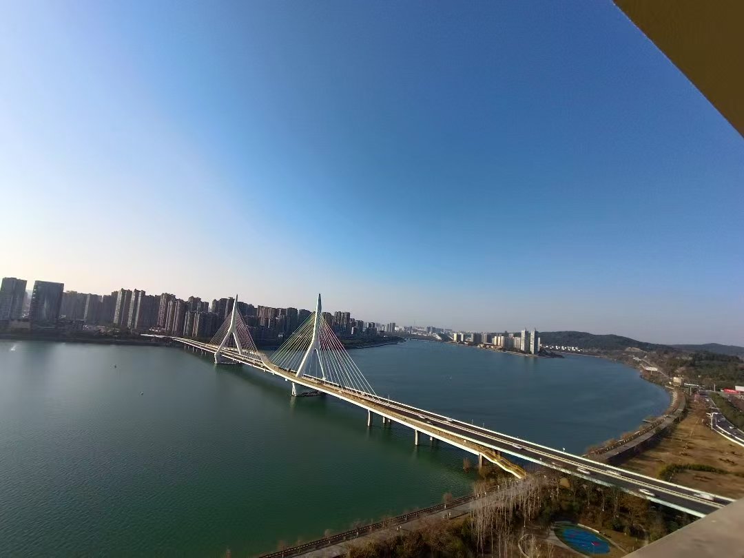 绵阳富临绵州水郡七期，4室2厅2卫，124.00㎡，毛坯，售价105.00万 绵阳二手房