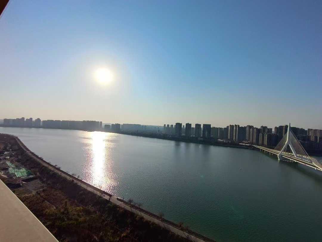 绵阳富临绵州水郡七期，4室2厅2卫，124.00㎡，毛坯，售价105.00万 绵阳二手房
