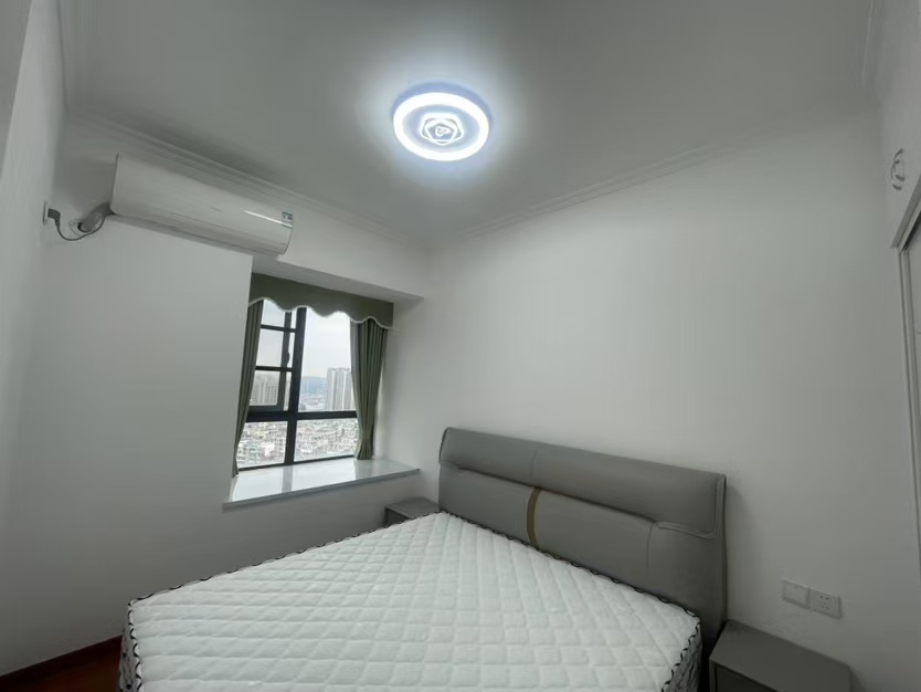 绵阳奥林春天.精装内耀.带家具家电 直接入住 绵阳二手房