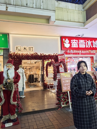 万达CBD商铺，66.6㎡，售价180万