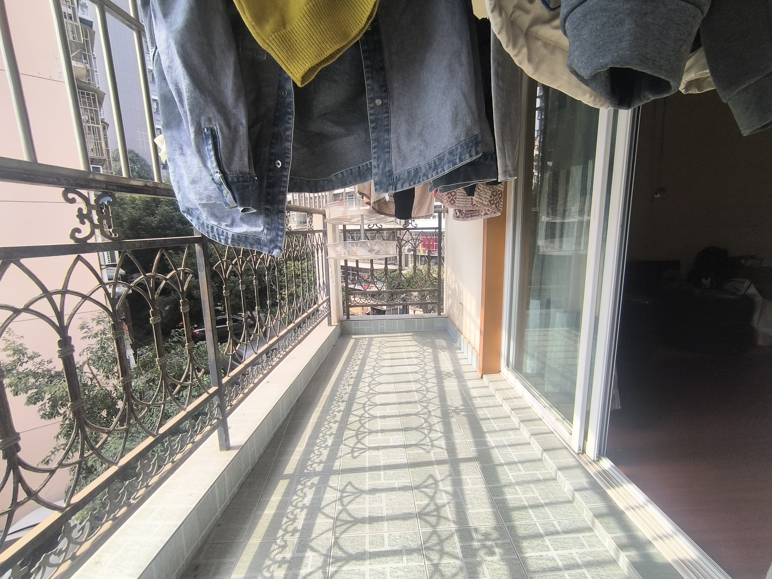 绵阳兴发家园一期二期，3室2厅2卫，126㎡，售价56万 绵阳二手房
