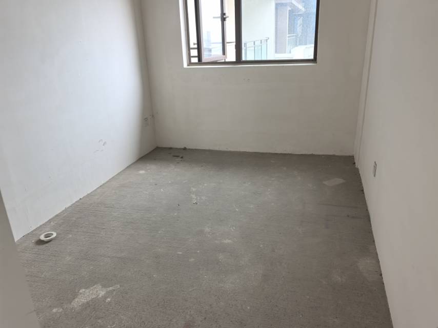 绵阳置信丽都花园城一期，4室2厅2卫，138㎡，售价95万 绵阳二手房