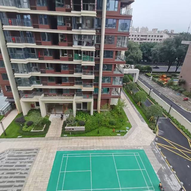 绵阳融达57号公馆，2室2厅1卫，70㎡，租金1600元/月 绵阳租房
