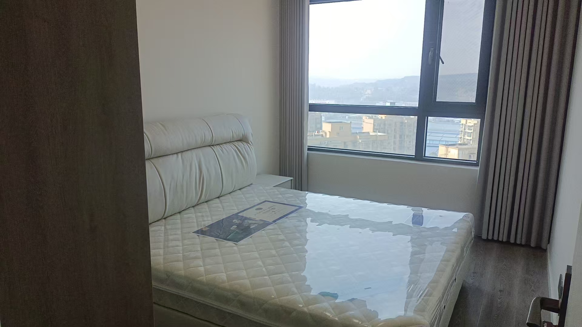 绵阳安州区 恒跃名城 精装三室两位 拎包入住 看房方便 价格可谈 绵阳二手房