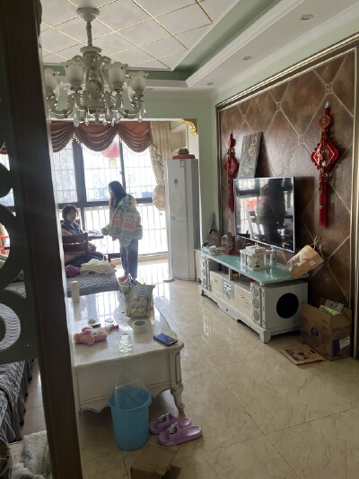 经开区 宏丰时代明典3房52万