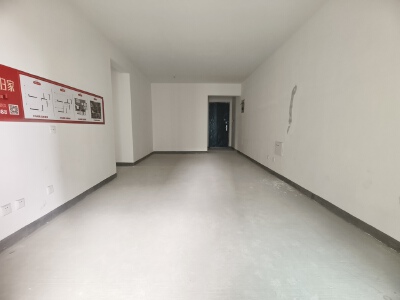 经开区 万达观澜3房75万