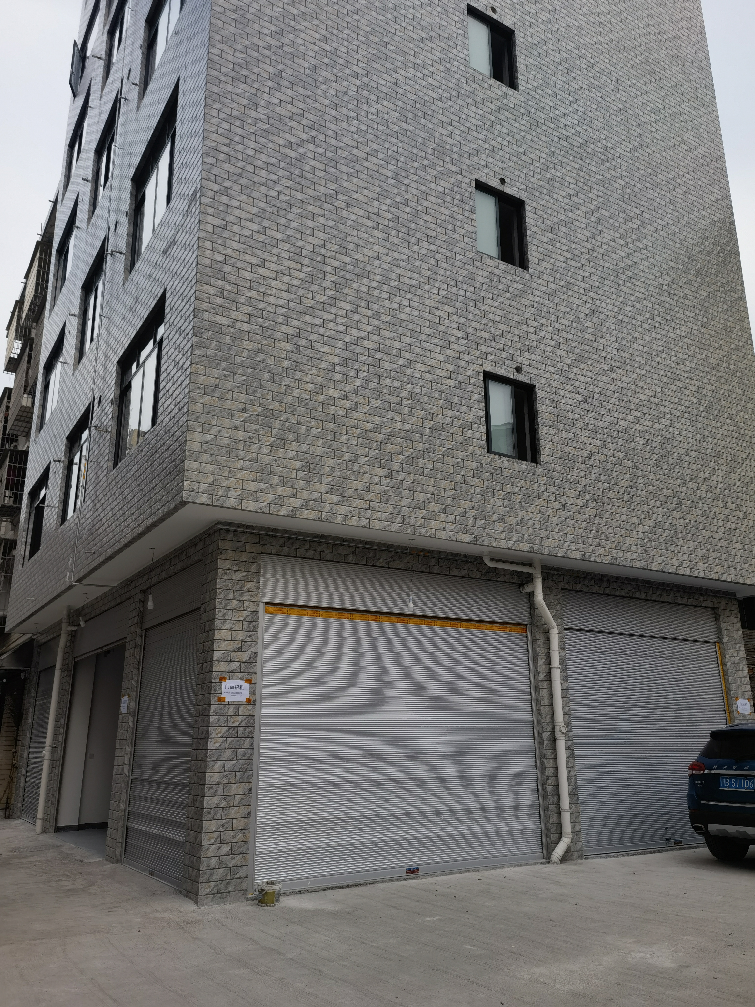 绵阳文跃社区二期60号附205号，80㎡，租金3000元/月 绵阳租房