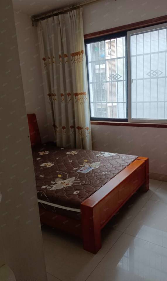 绵阳华兴名城，2室2厅1卫，89㎡，售价50万 绵阳二手房