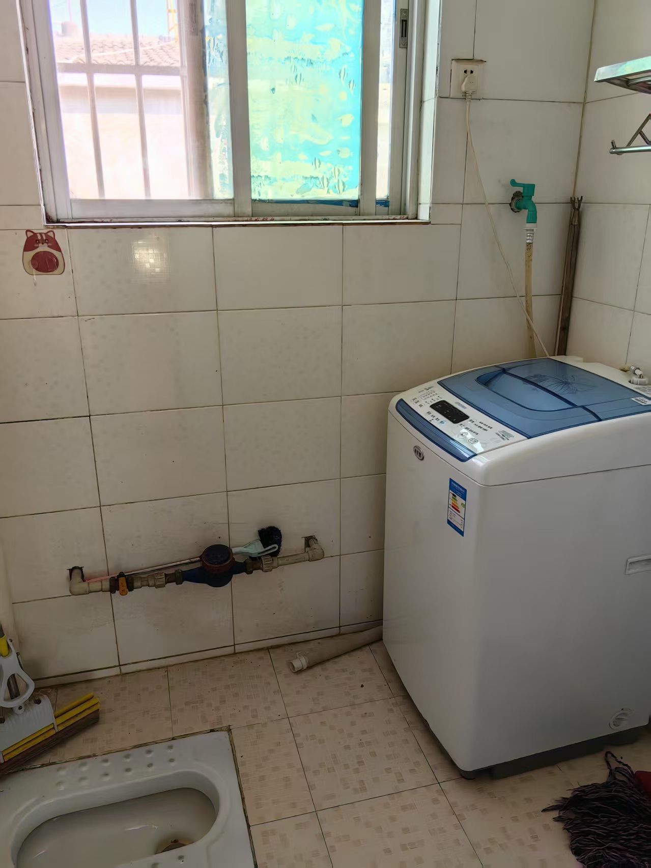 绵阳友谊街，3室2厅1卫，100㎡，租金5000元/年 绵阳租房