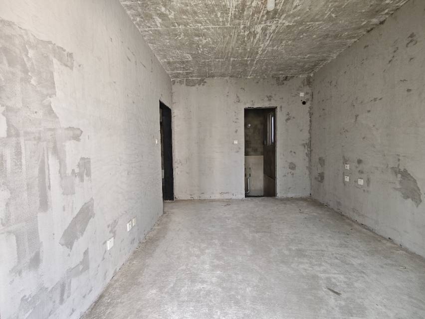 绵阳东原华宇朗阅，3室2厅2卫，111㎡，毛坯，售价83万 绵阳二手房