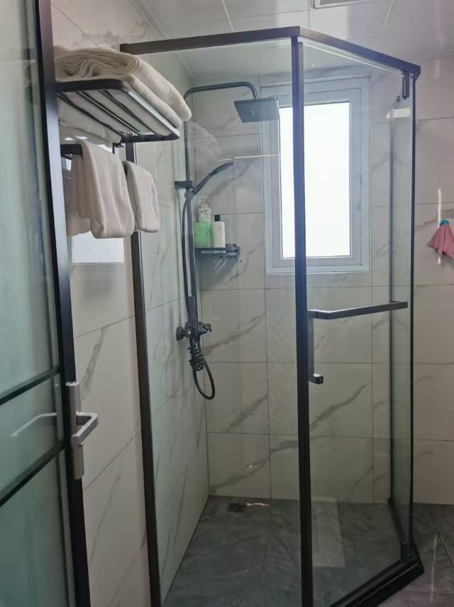 绵阳华润紫云府，2室2厅1卫，82.80㎡，精装，租金4000元/月 绵阳租房